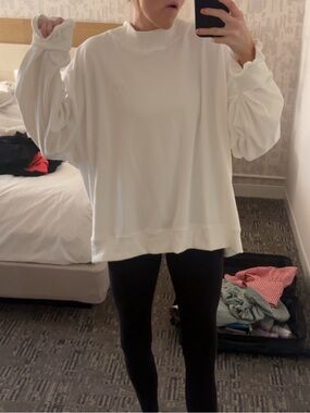 Hazel boutique mockneck in white!!